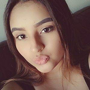 Meet your Posher, Lilly